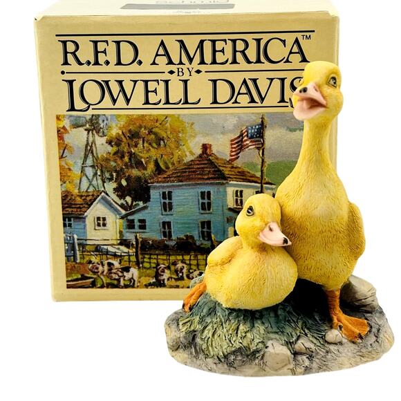 Brothers Lowell Davis Schmid RFD America Figurine 225286 Duck Pair Ducklings Box - Picture 1 of 9